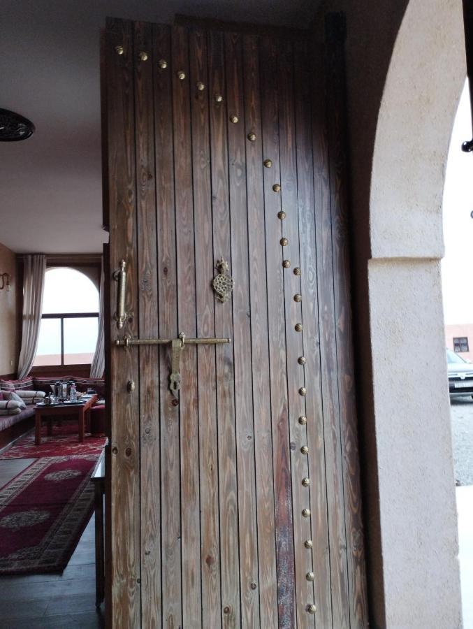 Albergue Dar Al Qanass Imane Midelt Exterior foto