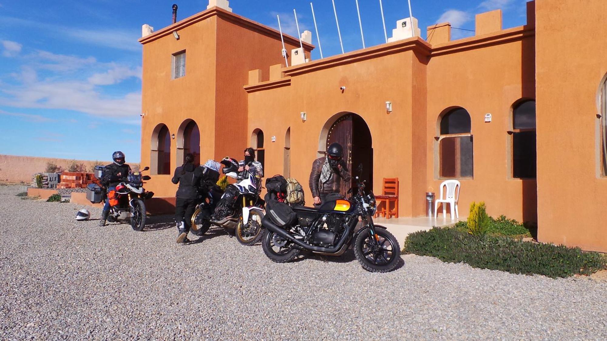 Albergue Dar Al Qanass Imane Midelt Exterior foto
