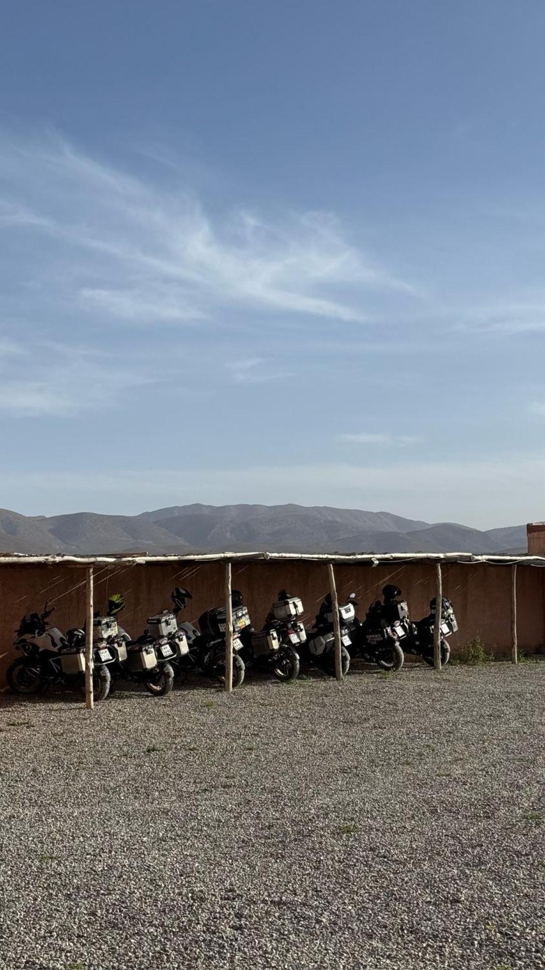 Albergue Dar Al Qanass Imane Midelt Exterior foto